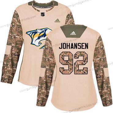 Adidas Frauen Nashville Predators #92 Ryan Johansen Authentisch 2017 Veterans Day Strickerei NHL Trikots – Tarnfarbe