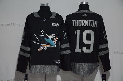 Adidas Herren San Jose Sharks #19 Joe Thornton 100th Jahrestag Strickerei NHL 2017 Hockey Trikots – Schwarz