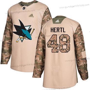 Adidas Herren San Jose Sharks #48 Tomas Hertl Authentisch 2017 Veterans Day Strickerei NHL Trikots – Tarnfarbe