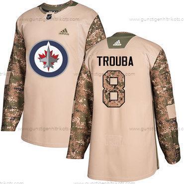 Adidas Herren Winnipeg Jets #8 Jacob Trouba Authentisch 2017 Veterans Day Strickerei NHL Trikots – Tarnfarbe