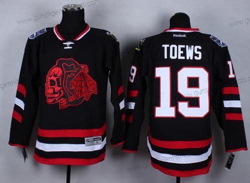 Herren Chicago Blackhawks #19 Jonathan Toews 2014 Stadium Series With Skulls Trikots – Schwarz Rot